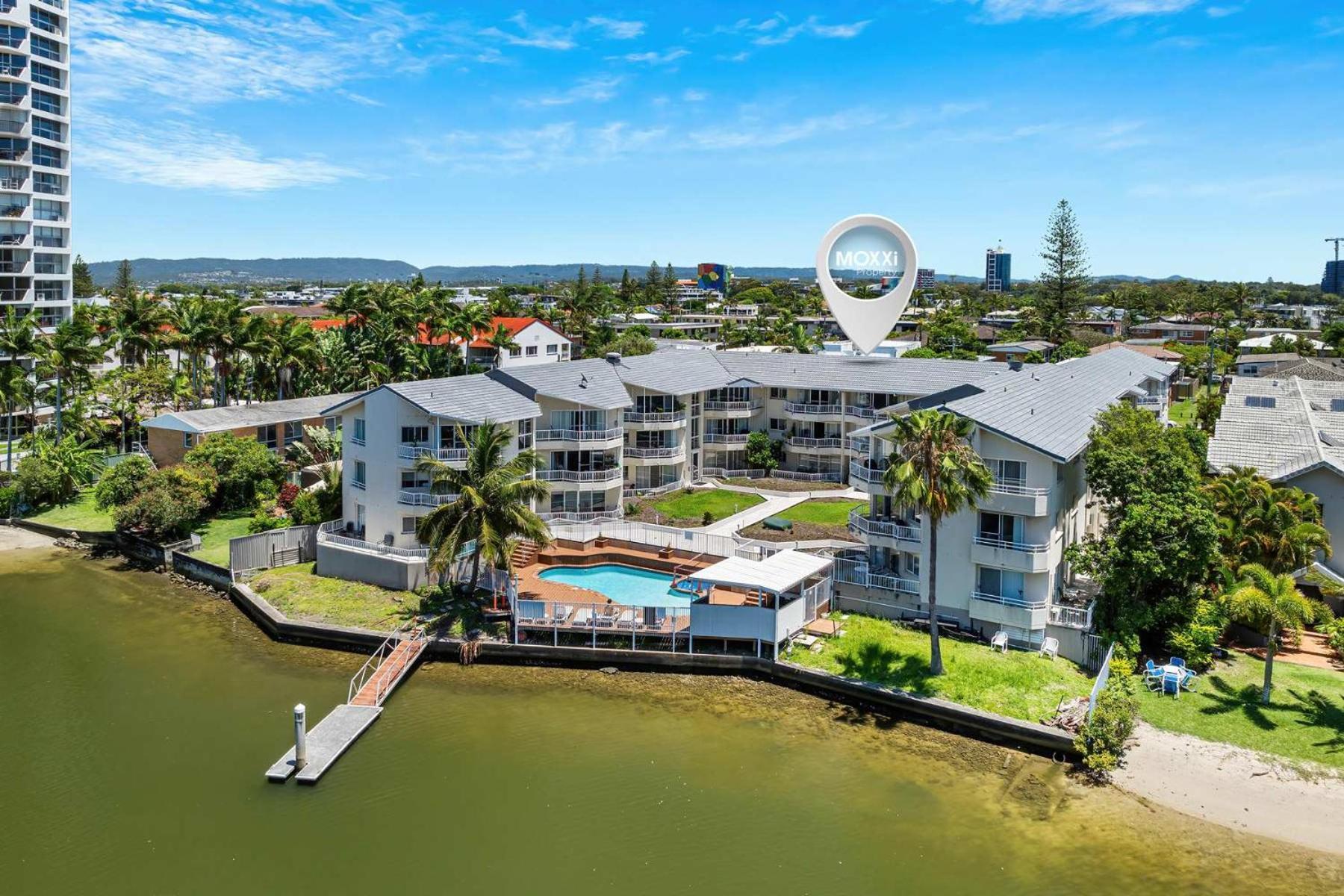 Surfers Paradise Riverfront Gold Coast